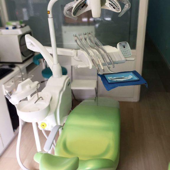 NICEGLASS---Clinica-Angeles-Torres